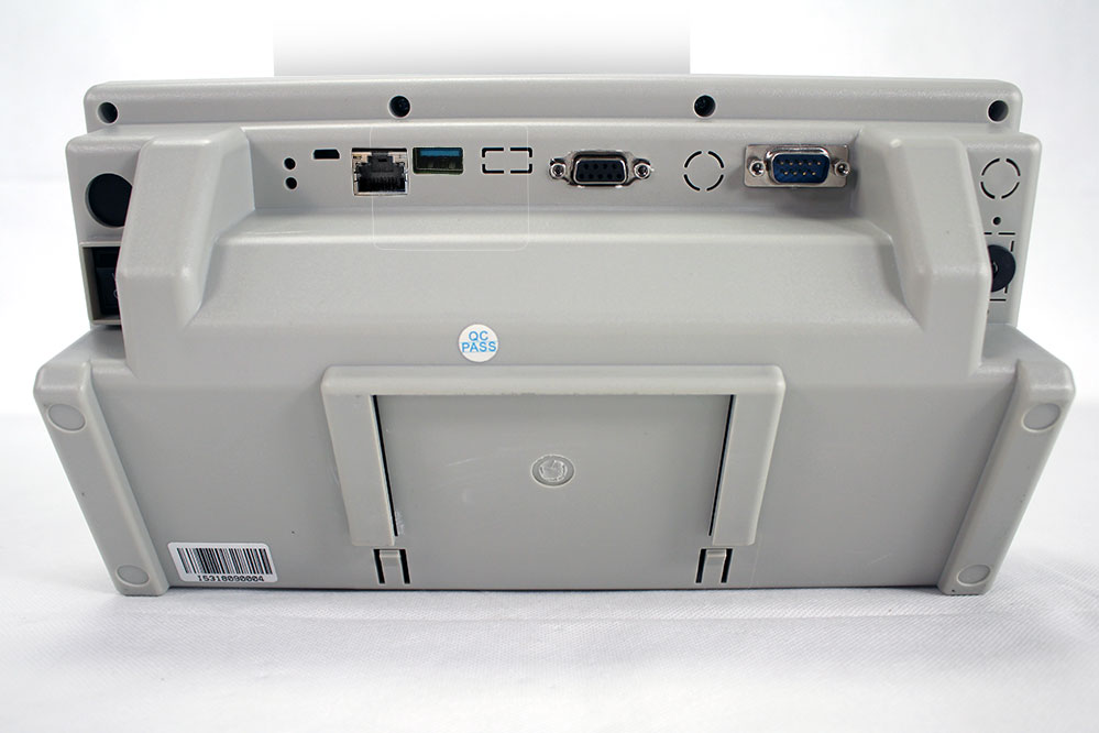 Advanced Connectivity Equinox analytical balances usb