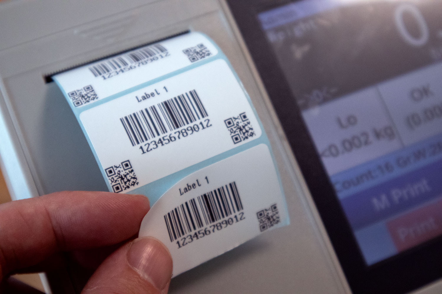 Customisable Labels Equinox analytical balances feet